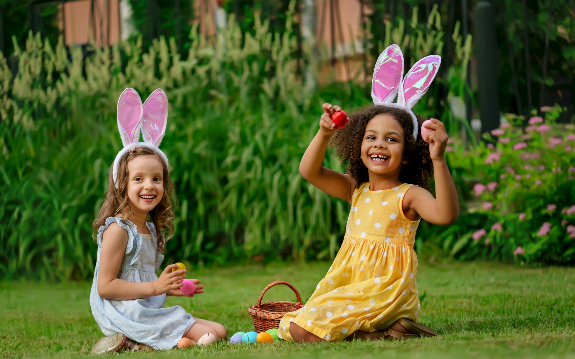 Celebrate Easter in Oklahoma City at OKANA with a family-friendly Easter brunch, festive Easter Bunny photos, and a classic Easter Egg Hunt for kids of all ages. This Easter brunch in OKC features a seasonal buffet, chef-driven entrées, and indulgent desserts, making it a top choice for families, couples, and groups looking for things to do on Easter Sunday. Guests from Oklahoma City, Edmond, Norman, and Dallas are invited to enjoy one of the most popular Easter events near Dallas, complete with spring activities, photo opportunities, and outdoor fun—perfect for locals and visitors searching for the best Easter brunch, Easter events, and family activities in OKC.