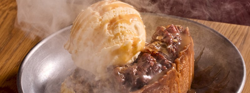 Bourbon Pecan Pie À La Mode - 